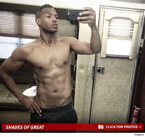 Marlon Wayans is discussing his New Year's resolution on Instagram, and his new regimen does not include alcohol. Wayans also noted that he is staying away from dairy, wheat, gluten, red meat ...